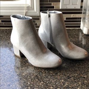 NWOT a new day Light Silver Booties
